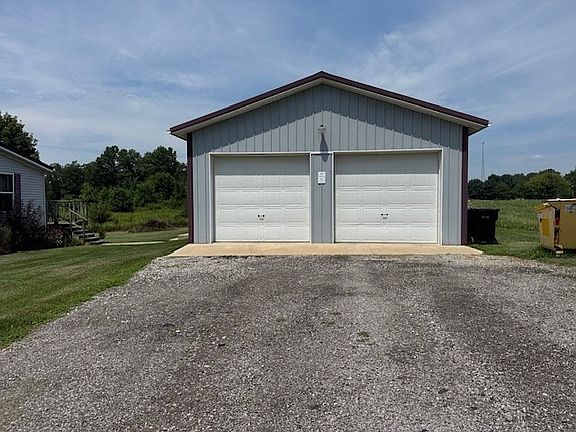 2nd image of 1260 Township Road 608