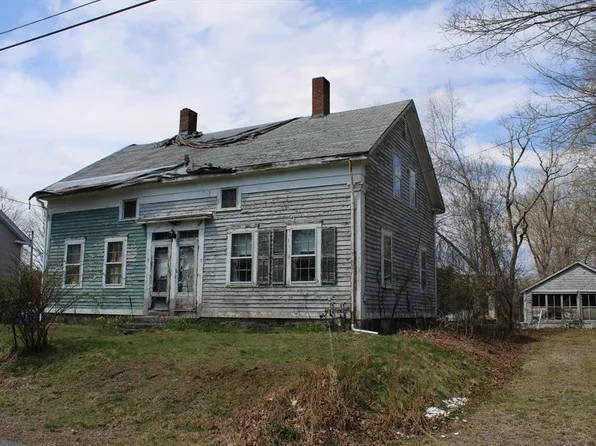 17-19 Bacon Sq, Plainville, MA 02762