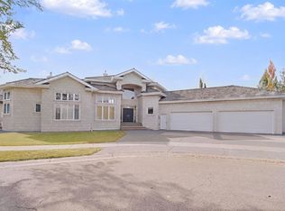5014 Donsdale Dr NW, Edmonton, AB T6M2V2