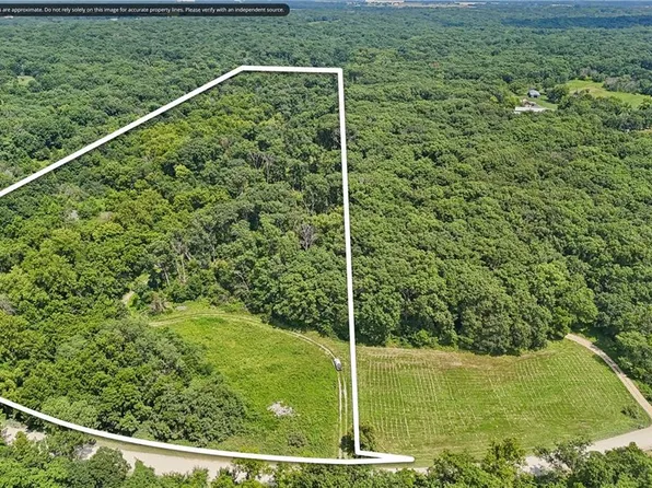 835 SE 601st Rd, Leeton, MO 64761