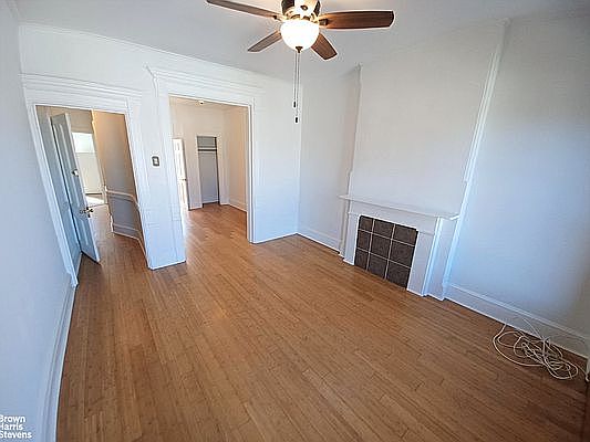 4th image of 368 13th St Floor 3
