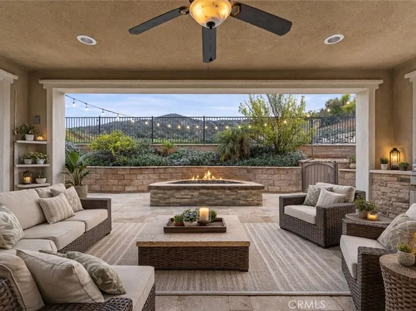 11893 Flicker Cv, Corona, CA 92883