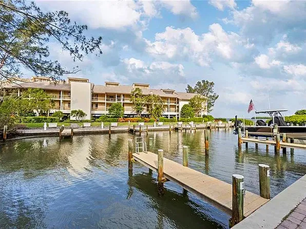 3045 Mariners Cove Dr APT 123, Cortez, FL 34215