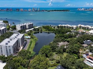 220 Belleview Blvd APT 410, Belleair, FL 33756