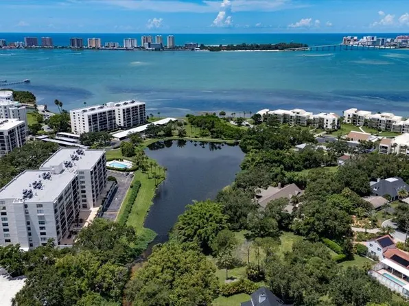 220 Belleview Blvd APT 410, Belleair, FL 33756