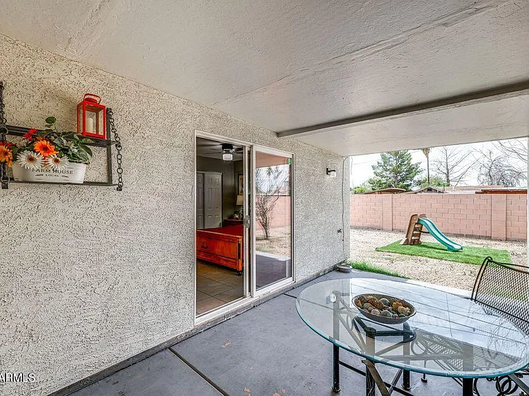 2919 W Palm Ln — Photo 16