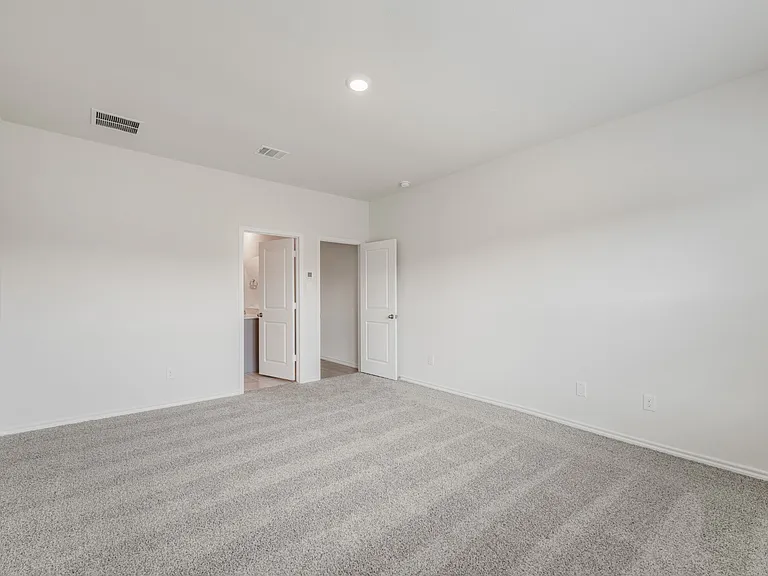1574 Brooke Dr — Photo 8