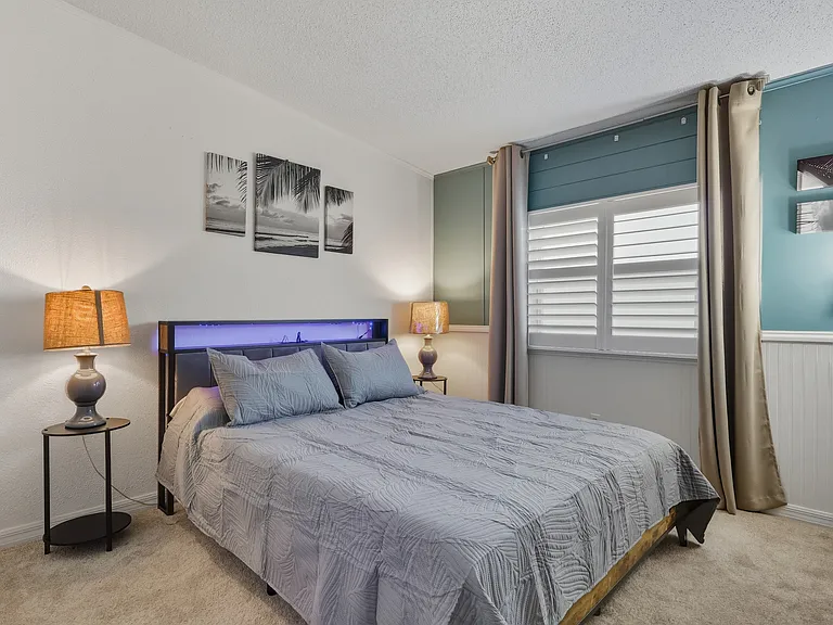 116 Dolphin Dr S — Photo 16