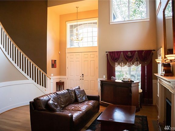 5th image of 8953 Windham Ct NE