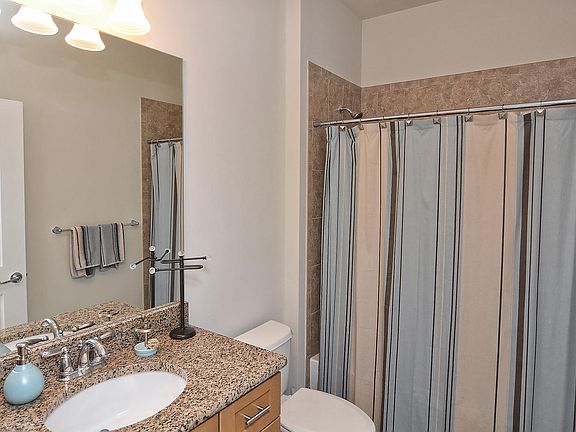 4th image of 28212 Jewel Fish Ln