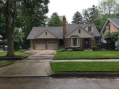 2nd image of 183 Moross Ave