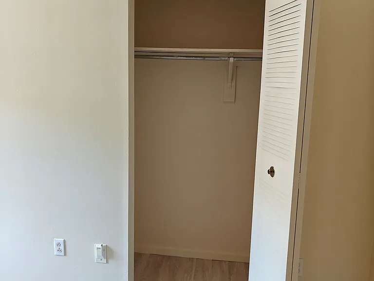 8816 Hunter Ridge Dr — Photo 15