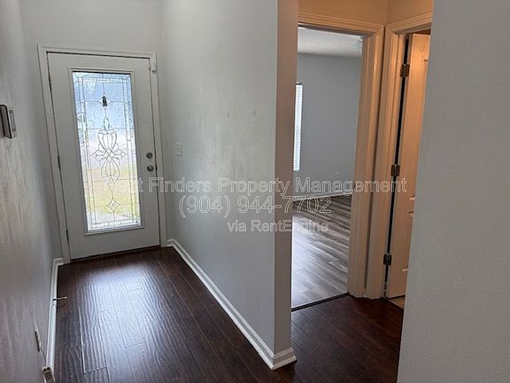 4th image of 12059 Hayden Lakes Cir