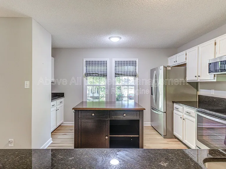 103 Unaka Ct — Photo 24