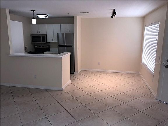 5th image of 850 S Tamiami Trl APT 124