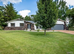 320 Bill Lou Dr, Collinsville, IL 62234