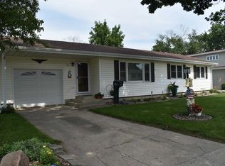 19 Maple Ln, Osage, IA 50461