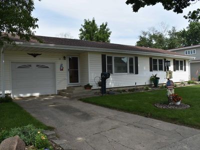 19 Maple Ln, Osage, IA, 50461