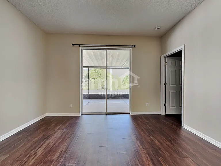 10430 Beneva Dr — Photo 6