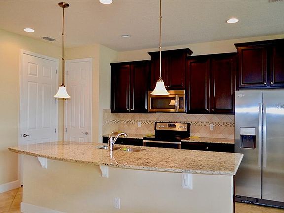 3rd image of 12040 Uleta Ln