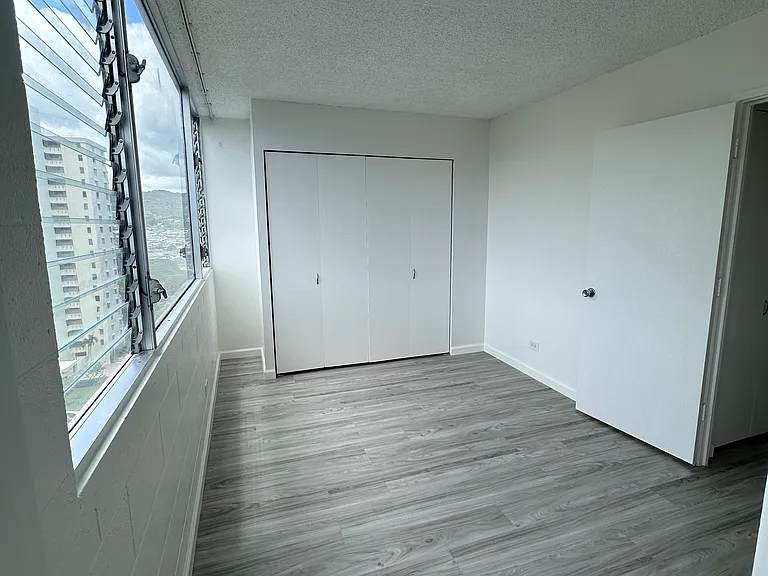 1121 Ala Napunani St #1102 — Photo 15