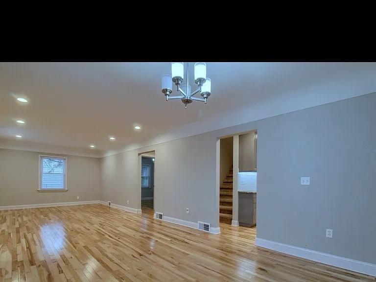 11610 Cardwell St — Photo 8