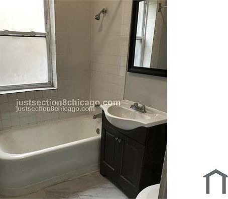 2nd image of 7435 S Eggleston Ave