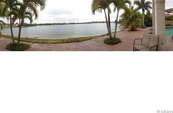 4th image of 6831 NW 113th Ct #000