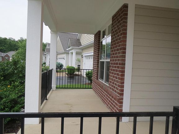 2nd image of 5441 Welbourne Pl