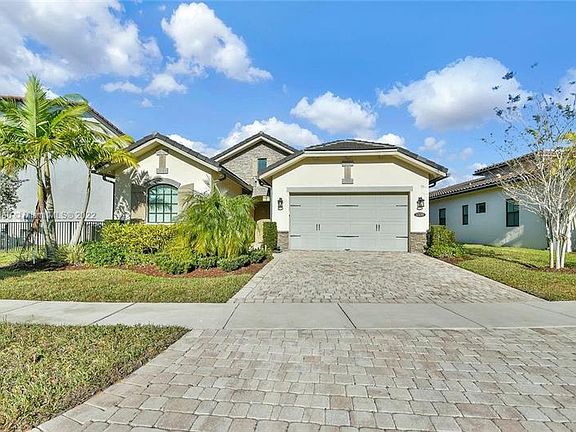 3rd image of 11339 SW 12th St #11339