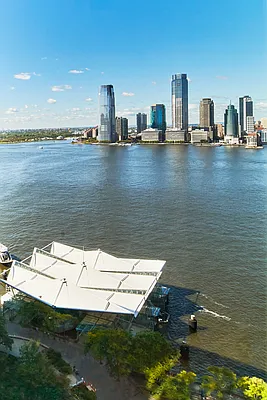 Sold by Compass | media 10