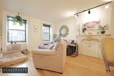 Rented by ZealEstate Group Inc