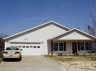 901 Valley St, Joplin, MO 64801