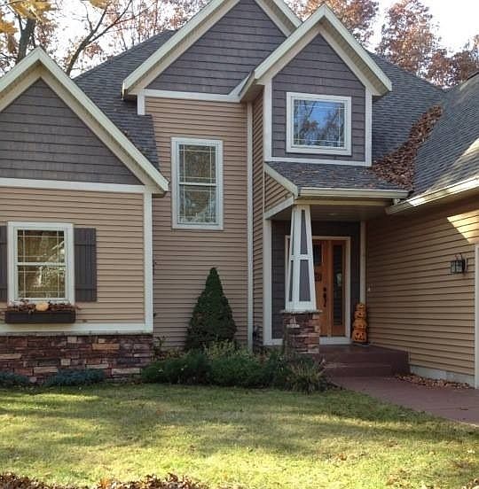2nd image of 1059 Bear Lake Rd