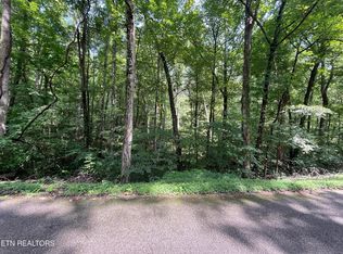 Powder House Rd, Powell, TN 37849