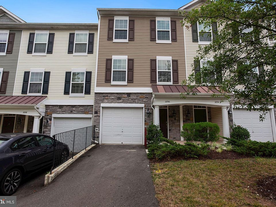 1st image of 2896 Chinkapin Oak Ln