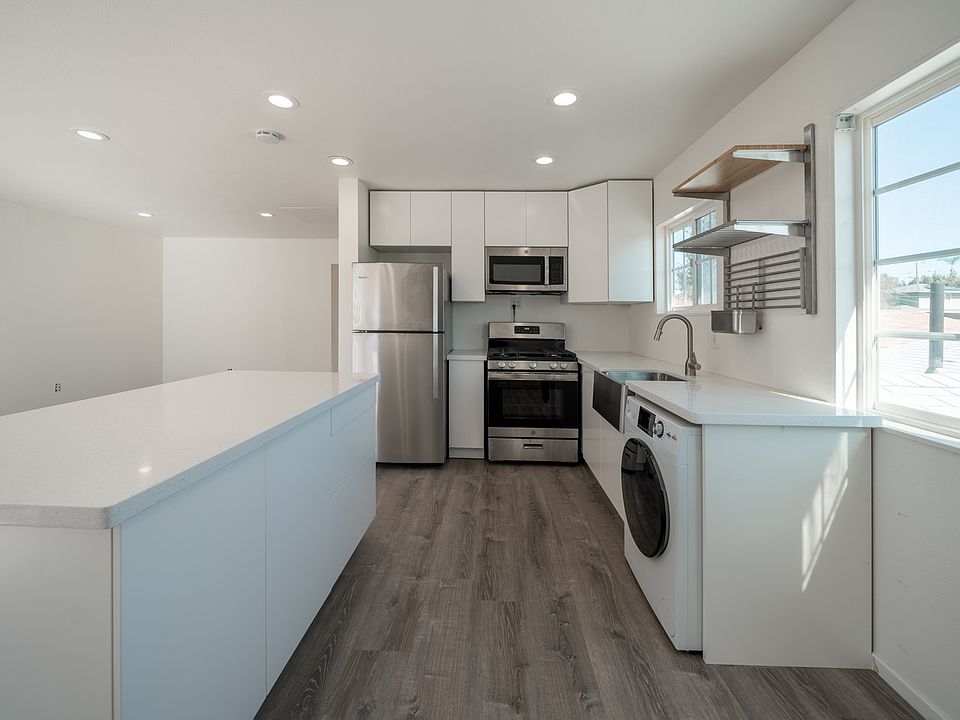 1st image of 1328 33rd St #2