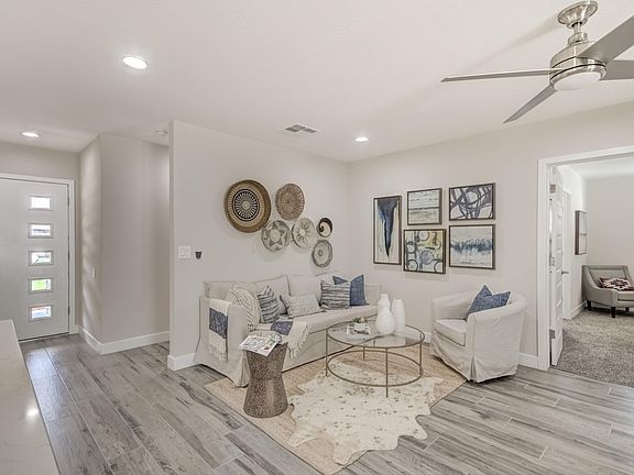 5th image of 4508 N Valerie Pl