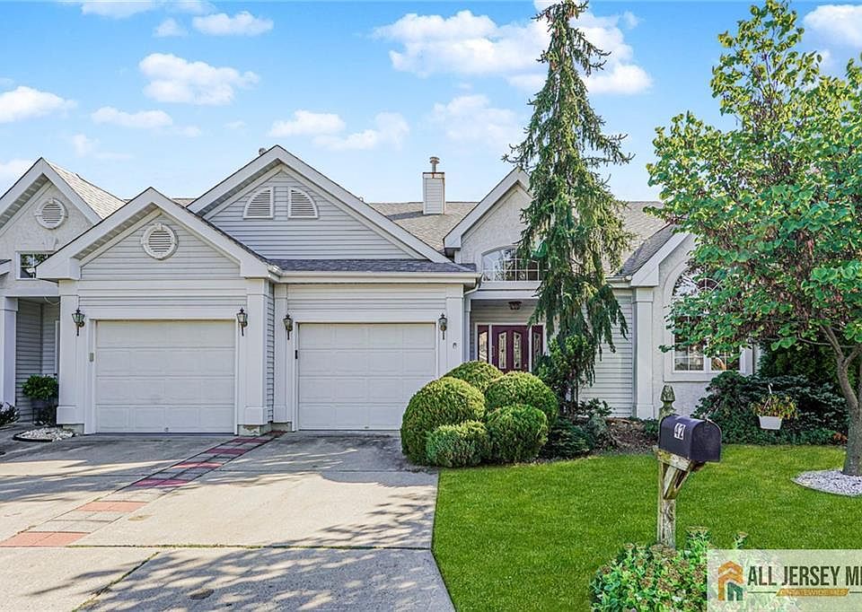 1st image of 42 Gormley Ln