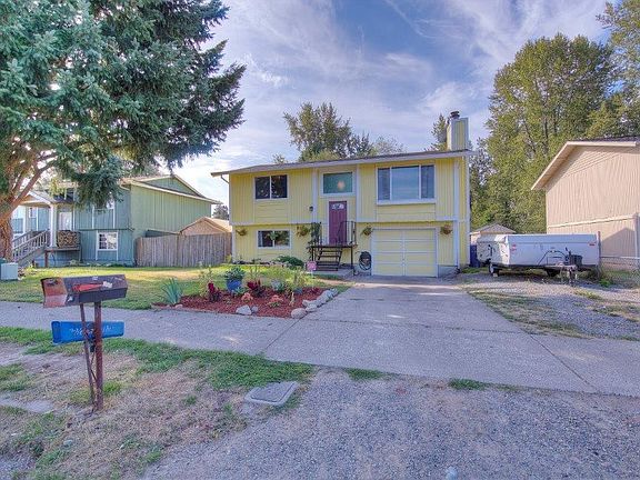 2nd image of 708 E 86th St