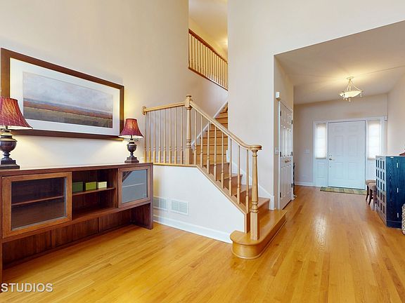 5th image of 1865 Westleigh Dr