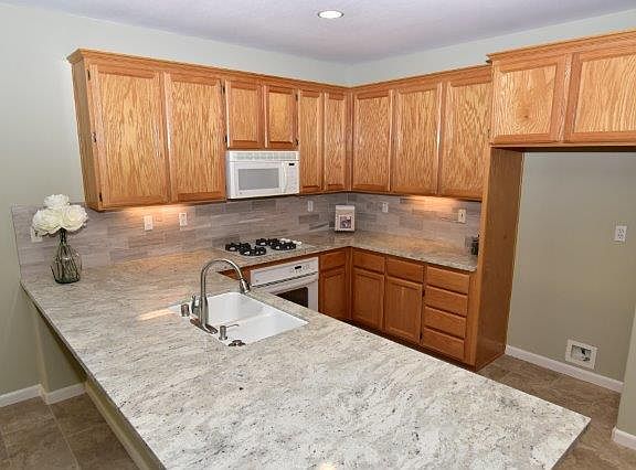 5th image of 3096 Tintorera Way