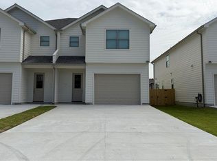 118 Berger St #B, Belle Chasse, LA 70037