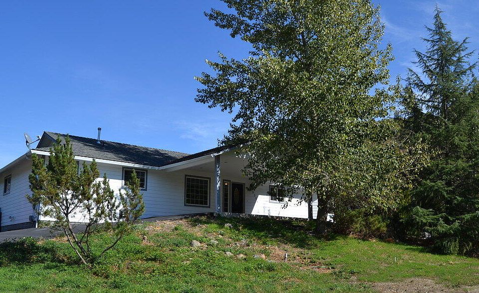 8366 Rogue River Hwy, Grants Pass, OR 97527 Zillow