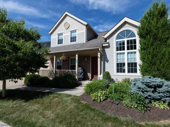 307 Huntsford Dr, Macedonia, OH 44056