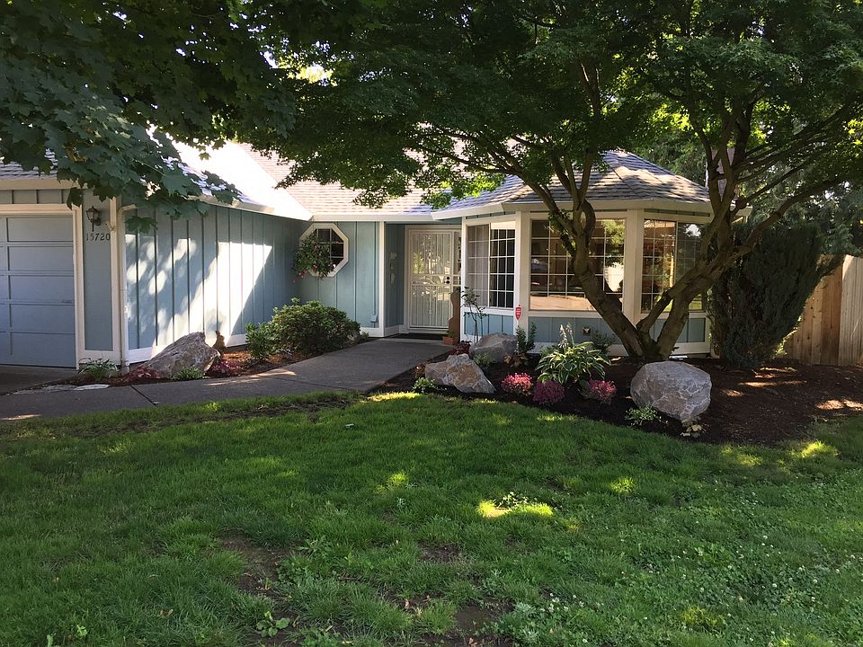 1st image of 15720 SE Meadow Park Cir