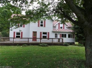 9997 Chestnut Ridge Rd NW, Beach City, OH 44608