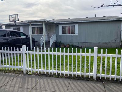 9515 Walter Ave, Oakland, CA, 94603