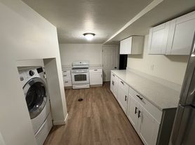 4688 S 200 E, Ogden, UT