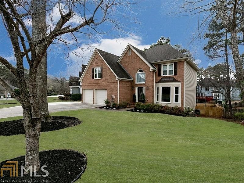 2nd image of 2846 Chapman Ct